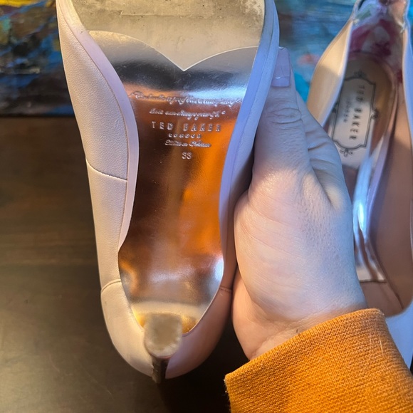 TED BAKER size 38 Pink Pumps - Picture 4 of 5